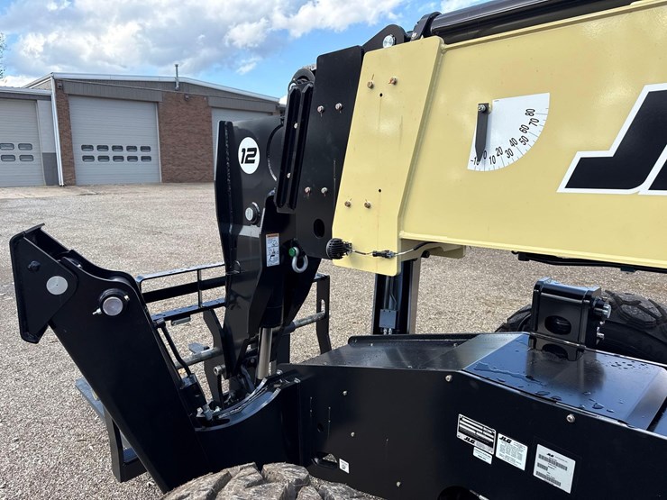jlg-1255-image-11