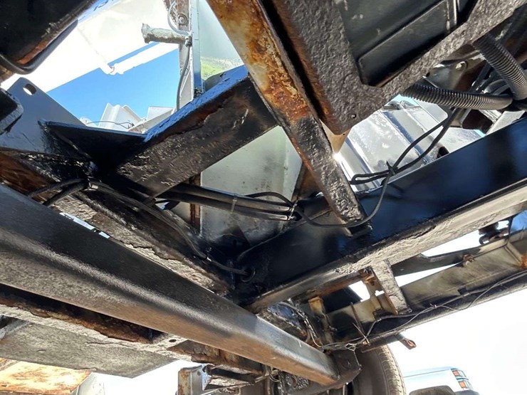 2018-altec-dc1317-image-11