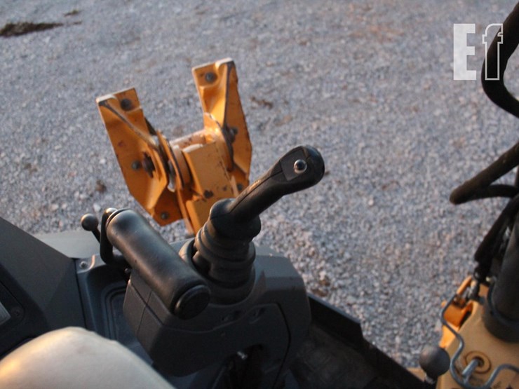 deere-310l-ep-image-4