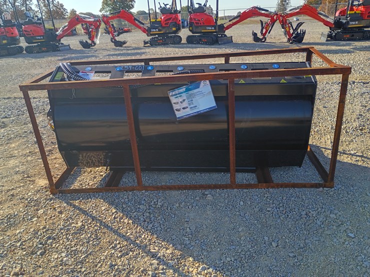 #l59-001-•-mower-king-72"-vibratory-roller-skid-steer-attachment-image-5