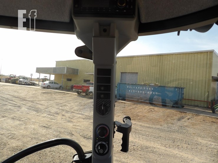 2020-new-holland-ts6.140-image-28