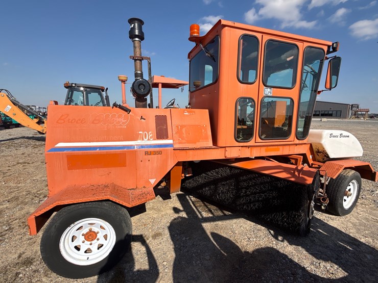 2010-broce-rj350-image-6