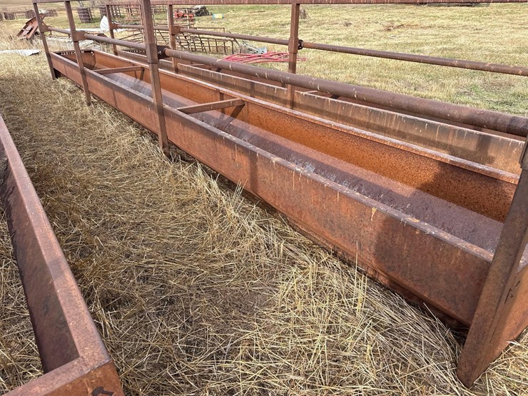 macksteel-fenceline-feed-bunk-image-4