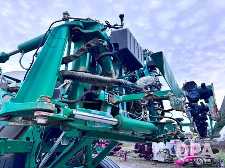 2020-john-deere-r4060-image-99