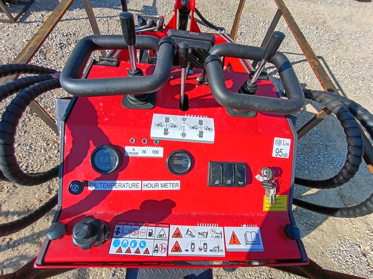#l59-023-•-agt-ysrt14-mini-skid-steer-image-12