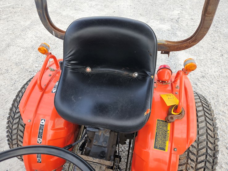 kubota-b7100-image-8