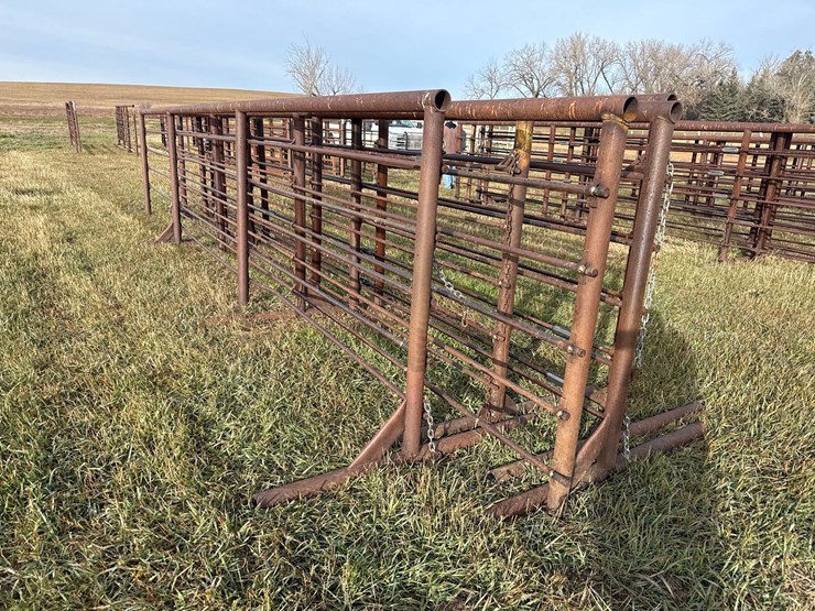 freestanding-panels-image-4