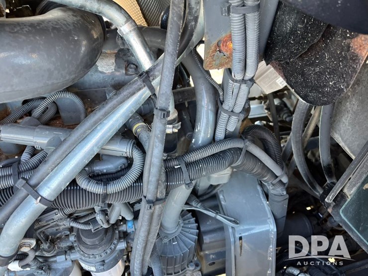 2017-ag-chem-rg1100b-image-72