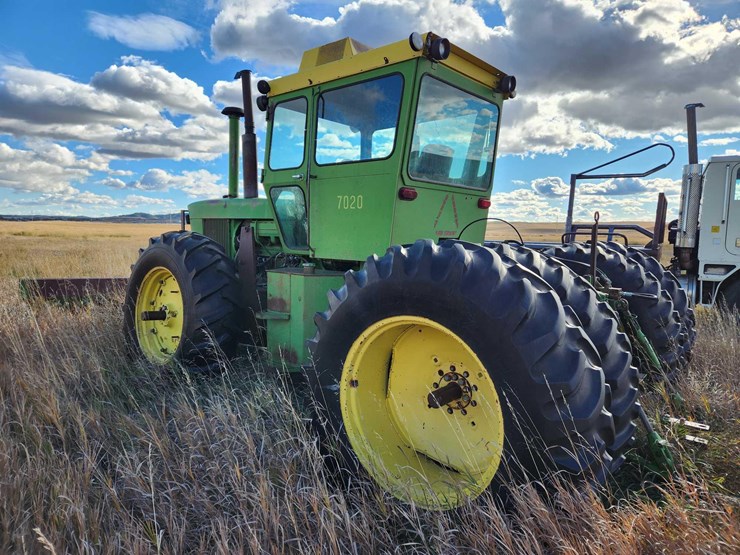 john-deere-7020-image-5