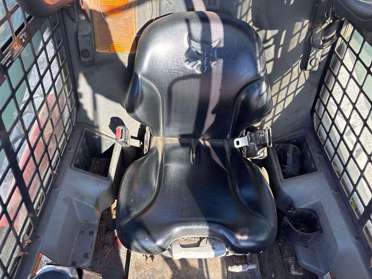 2017-bobcat-s650-image-18