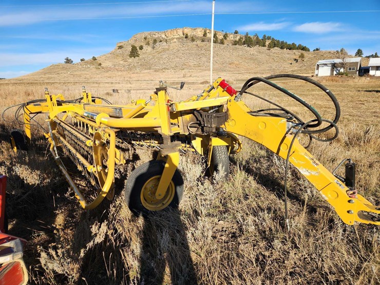 2020-vermeer-r2300-image-6