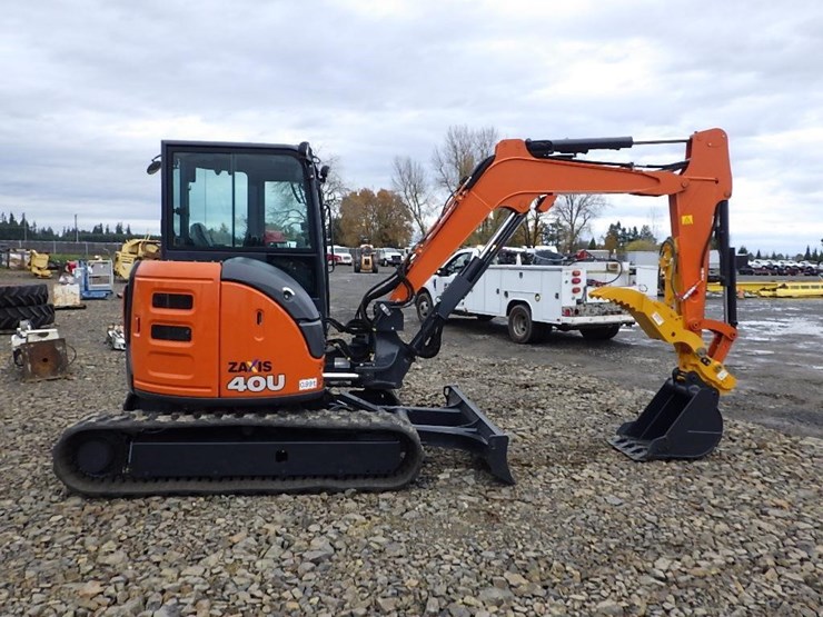 hitachi-zx40u-image-3