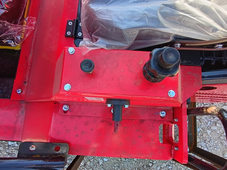 #l59-015-•-agt-sda-140t-mini-loader-image-11