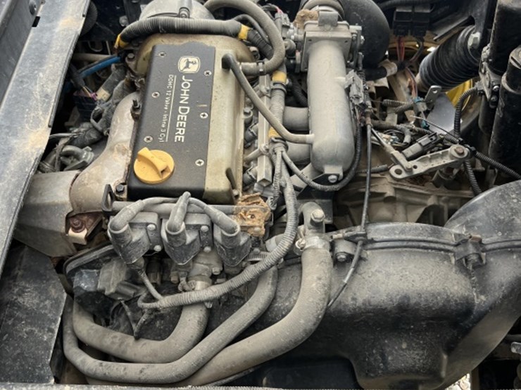 john-deere-gator-image-14