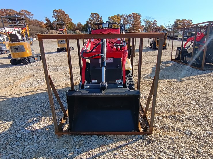 #l59-023-•-agt-ysrt14-mini-skid-steer-image-3