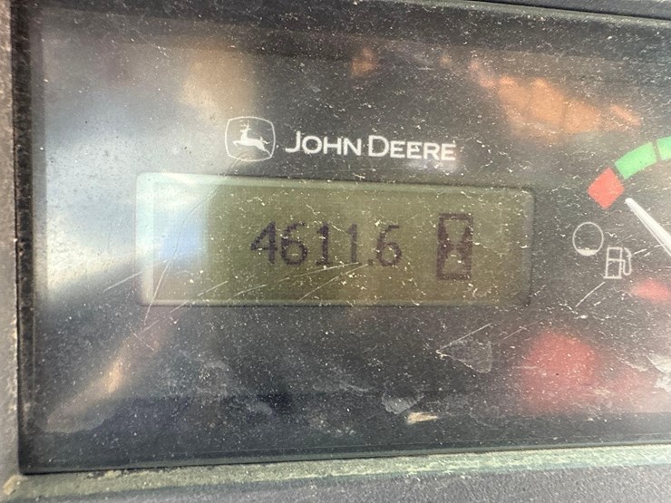 2021-deere-324g-image-15