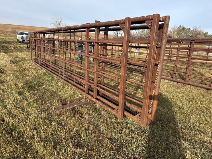 freestanding-panels-image-5