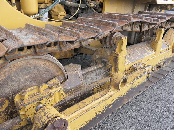 caterpillar-d6e-image-10
