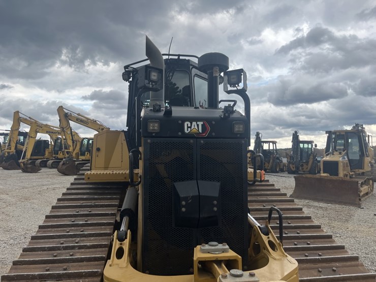 2020-caterpillar-d6-lgp-image-11
