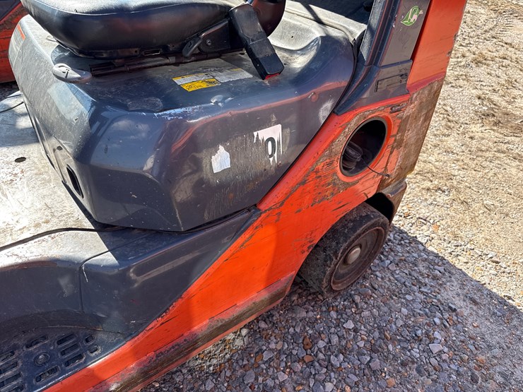 toyota-8fgcu25-image-12