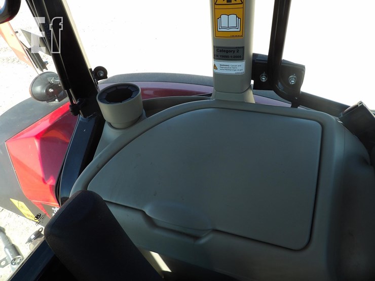 2024-massey-ferguson-4710-image-37