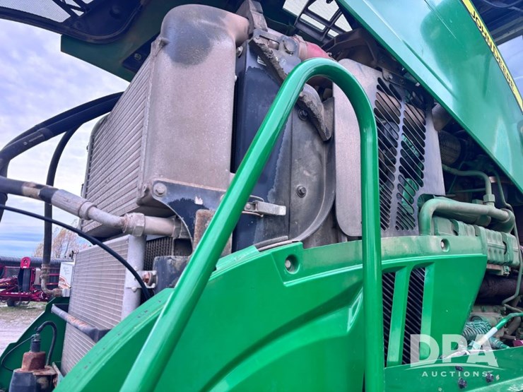 2020-john-deere-r4060-image-35