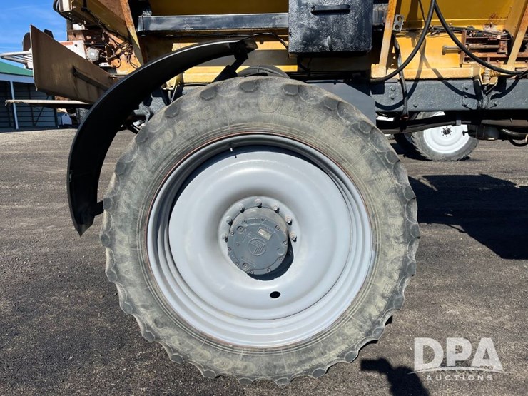 2015-ag-chem-rg1100b-image-35