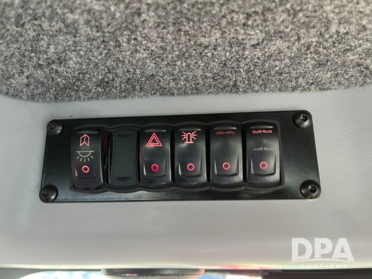 2014-miller-nitro-5275-image-73