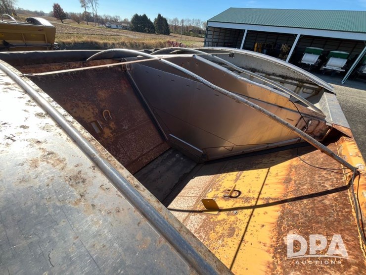 2015-ag-chem-rg1100b-image-68