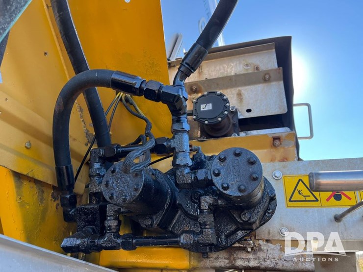 2017-ag-chem-rg1100b-image-48