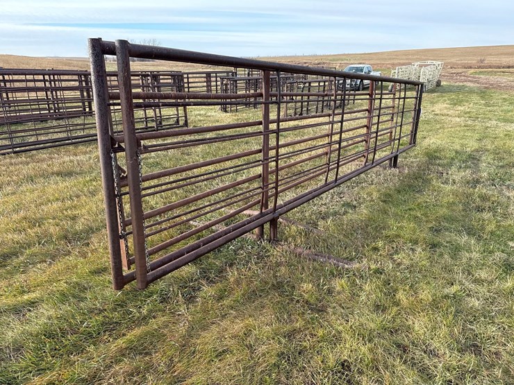 freestanding-panels-image-3