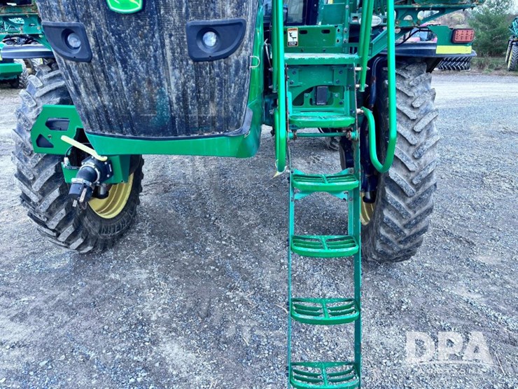 2020-john-deere-r4060-image-114