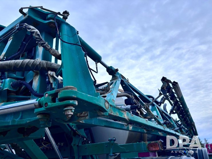 2020-john-deere-r4060-image-104