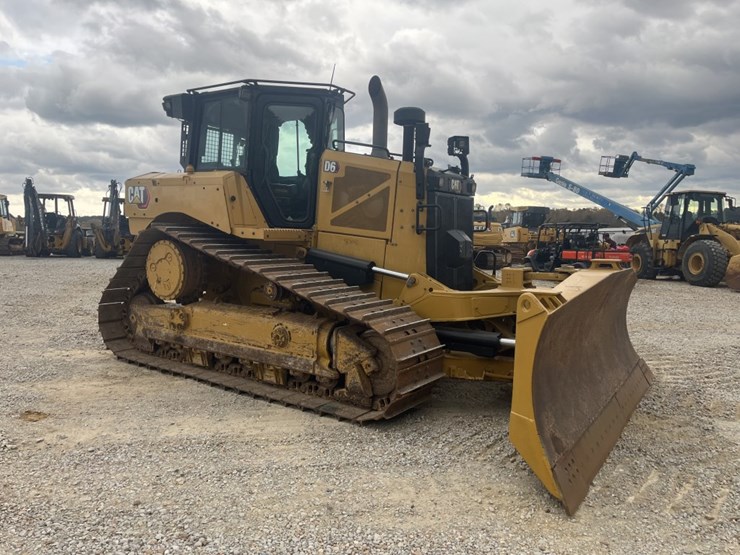 2020-caterpillar-d6-lgp-image-9