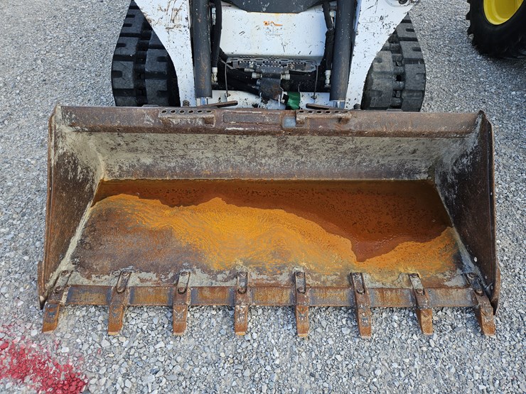 2018-bobcat-t595-image-3