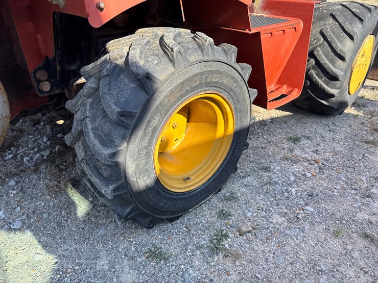 2008-ditch-witch-rt40-image-17