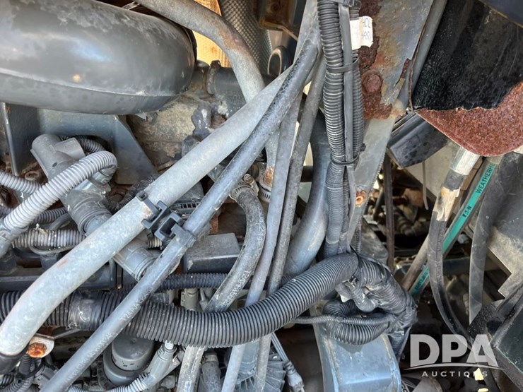 2015-ag-chem-rg1100b-image-66