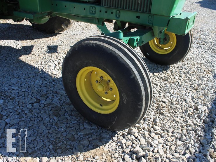 john-deere-4030-image-4