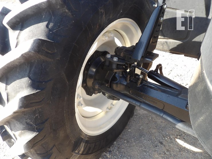 2020-new-holland-ts6.140-image-10