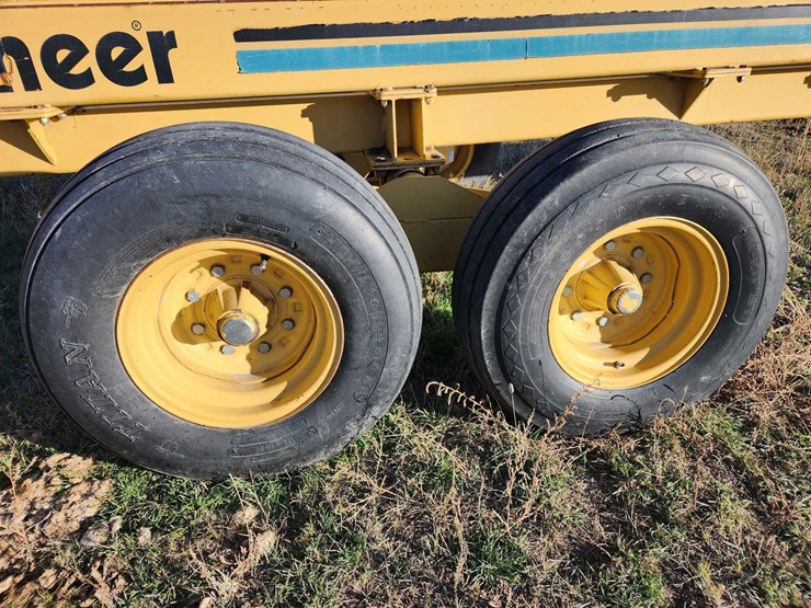 2000-vermeer-bm700-image-17