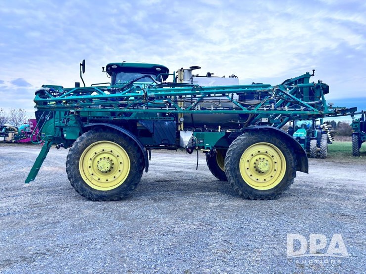 2020-john-deere-r4060-image-19