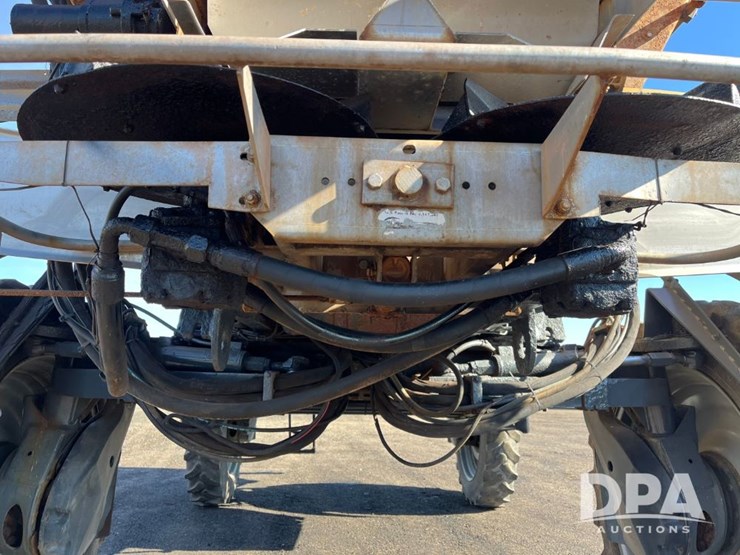 2015-ag-chem-rg1100b-image-42