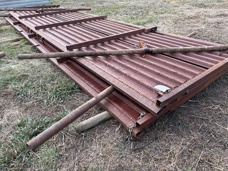 freestanding-windbreak-panels-image-6