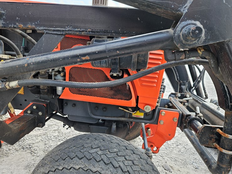 kubota-b7100-image-17