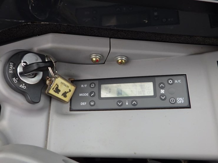 hitachi-zx40u-image-28