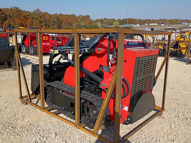 #l59-019-•-agt-lrt23-mini-skid-steer-[damaged]-image-2