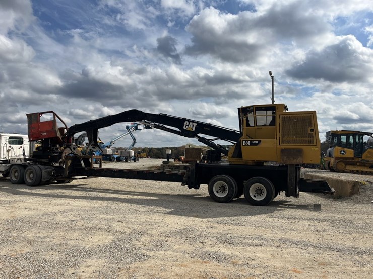 2014-caterpillar-559c-image-3