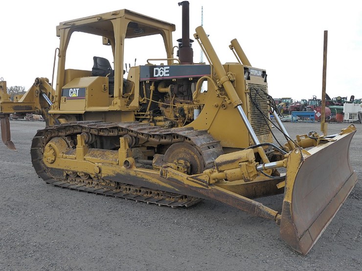 caterpillar-d6e-image-5