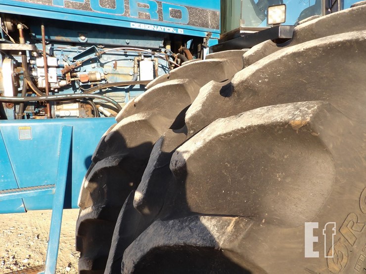 1993-ford-946-image-10