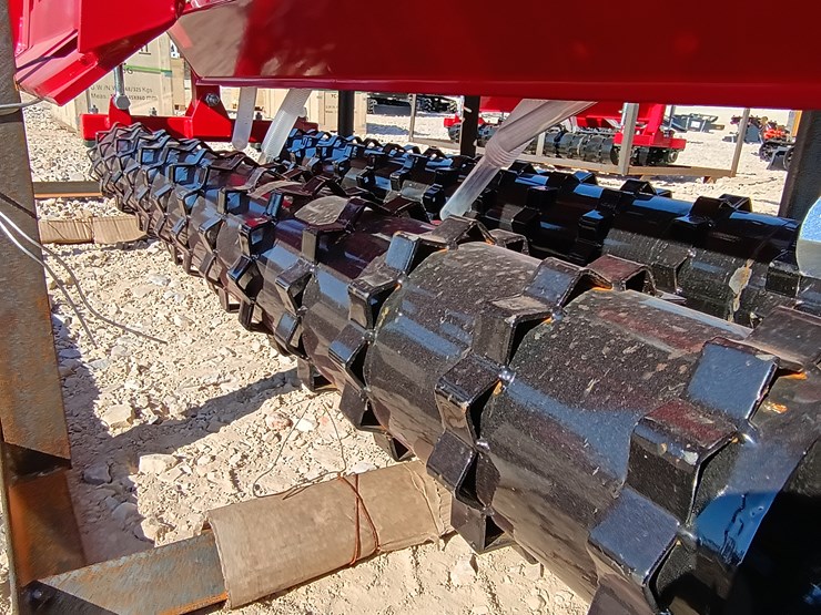 #l59-024-•-agt-seeder-skid-steer-attachment-(3-point)-image-9